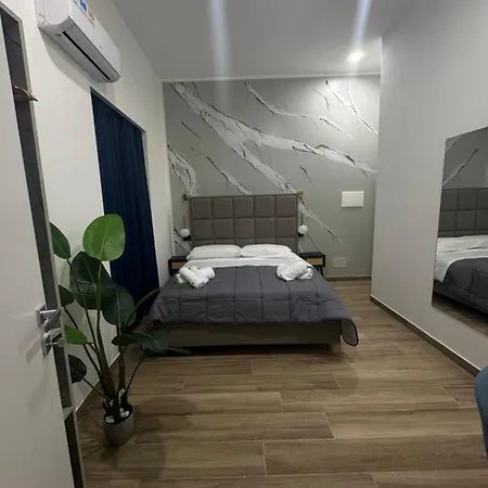 Maison Ecce Hom0 Konukevi