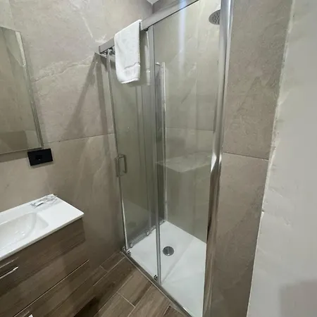 Konukevi Maison Ecce Hom0 4*